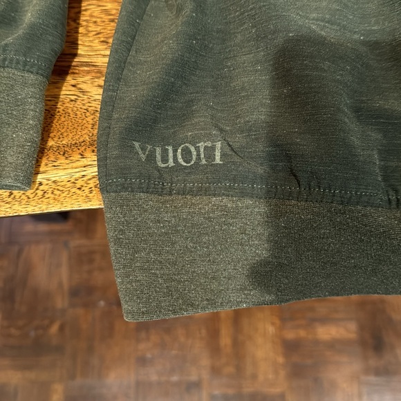 Vuori Hoodie Full Zip Jacket Green- Men’s Large - Picture 5 of 5